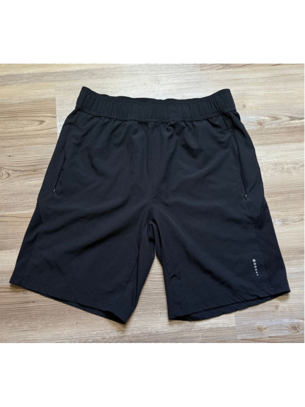 Balance men's shorts
